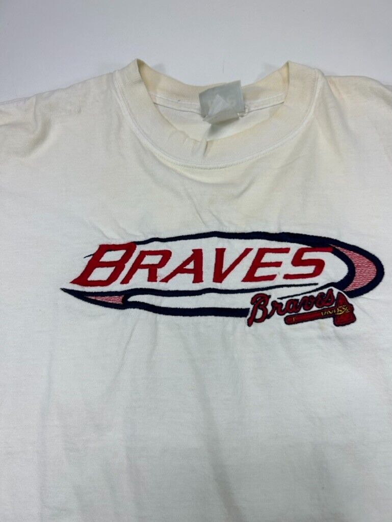 Vintage Atlanta Braves MLB Embroidered Spellout Cropped T-Shirt Size XL White