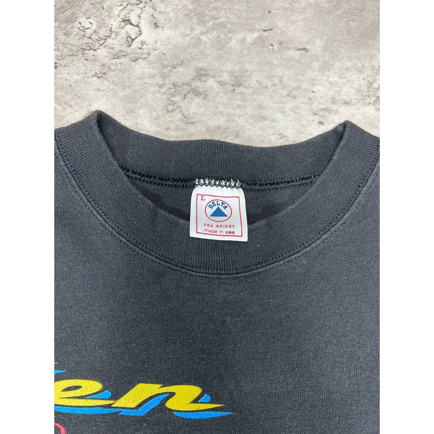 Vintage Ken Schrader #33 Nascar Skoal Racing Car Graphic T-Shirt Size Large