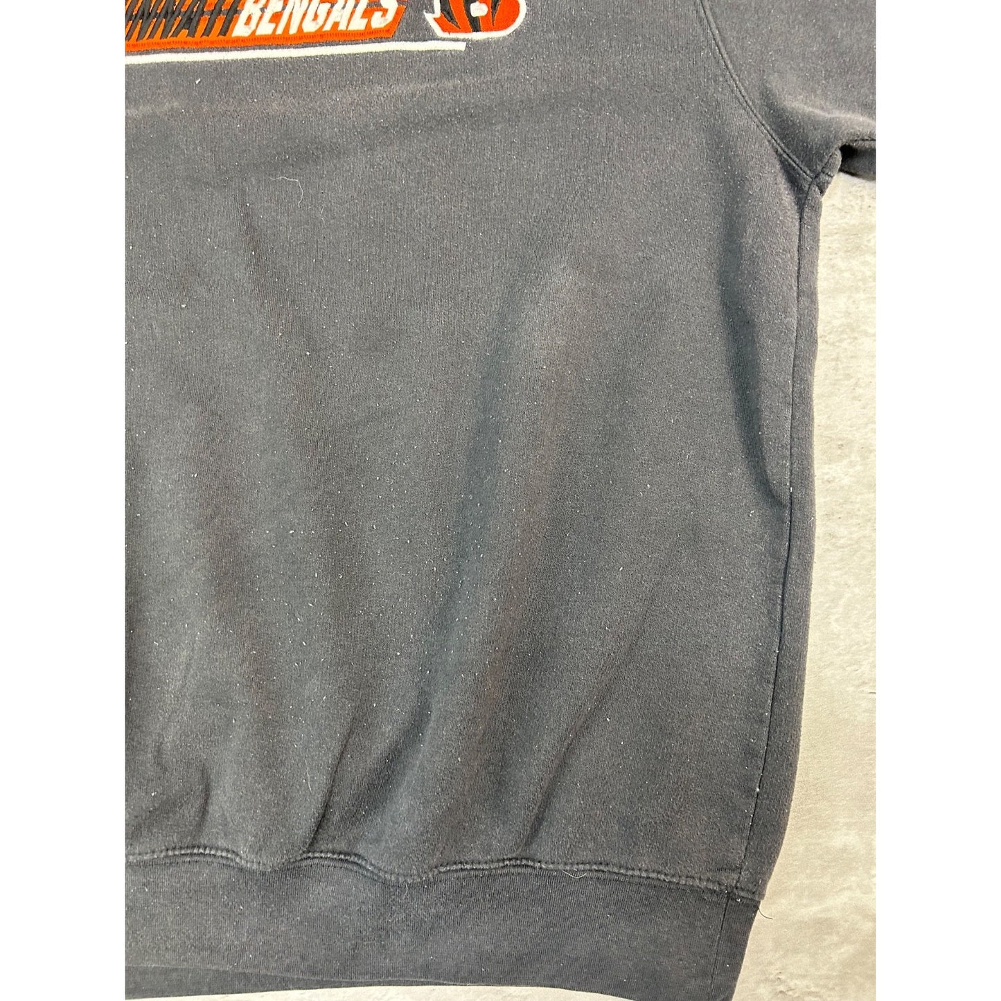 Vintage Cincinnati Bengals NFL Embroidered Spellout Football Sweatshirt Size 2XL