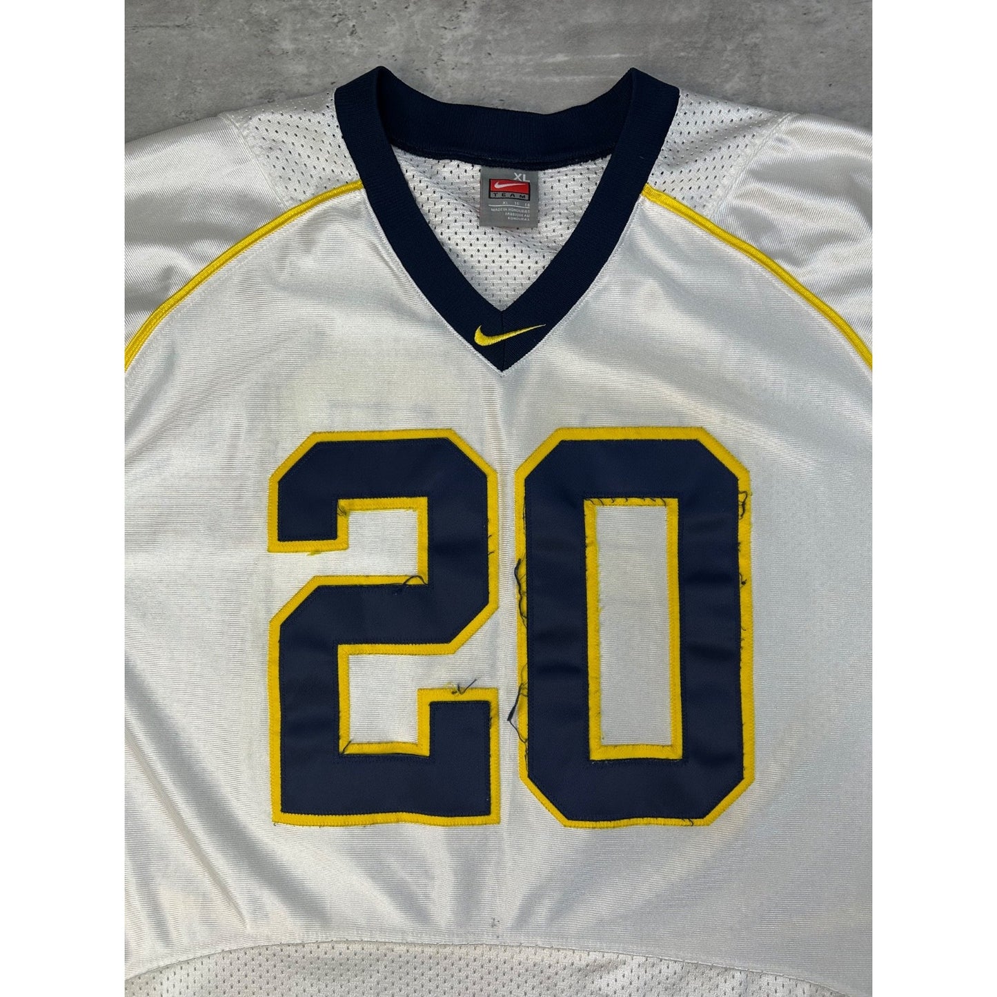 Vintage Michigan Wolverines #20 NCAA Nike Football Jersey Size XL