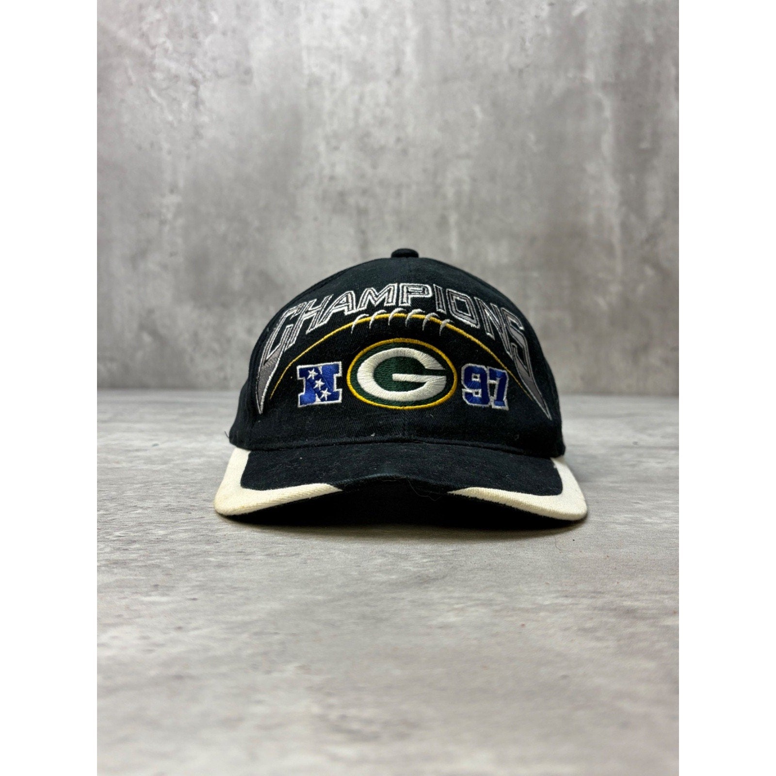 Vintage 1997 Green Bay Packers NFL Sports Specialties Snapback Hat OSFA