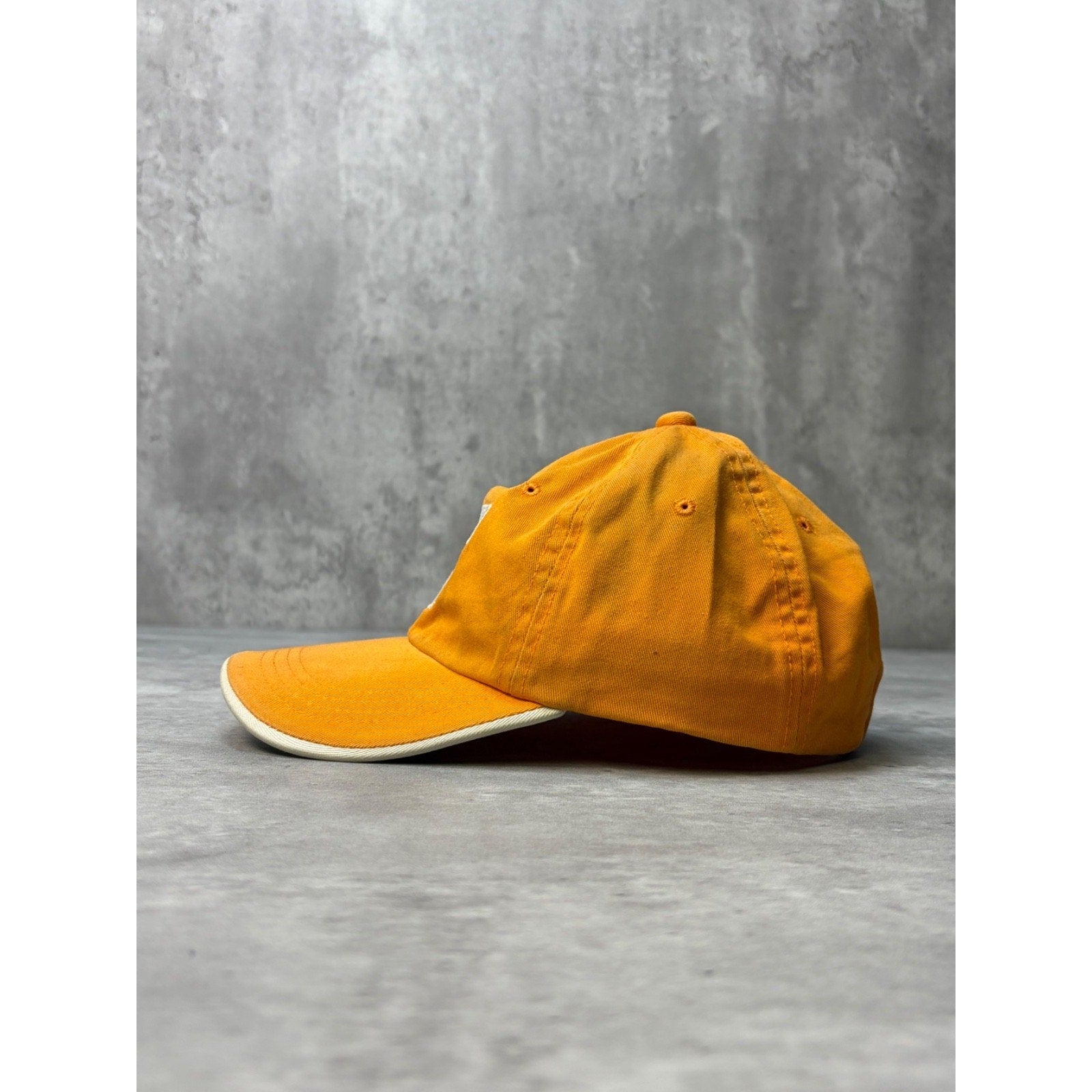 Vintage Tennessee Volunteers NCAA Embroidered Logo Strapback Hat OSFA