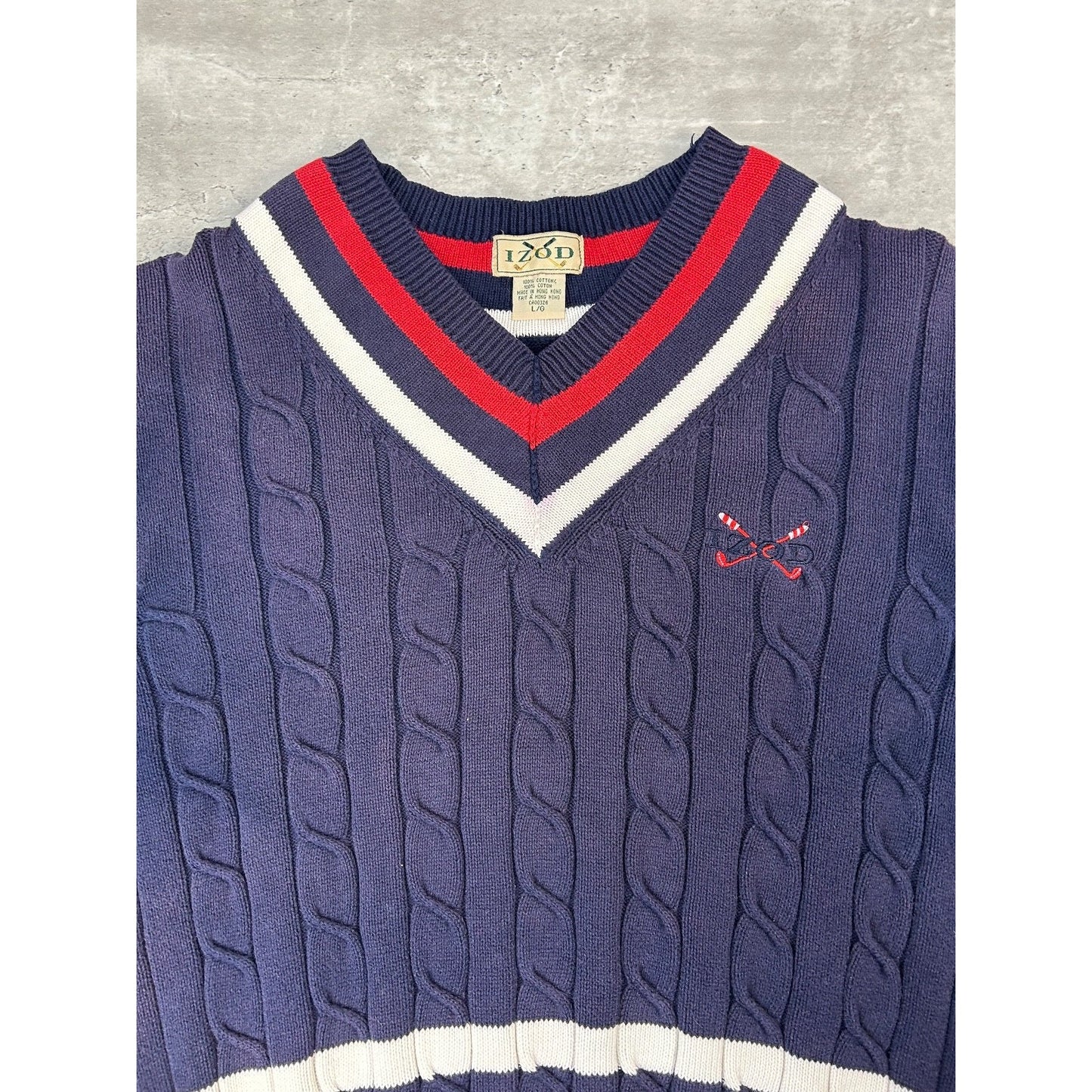Vintage 90s Izod Embroidered Spellout Cable Knit V-Neck Sweater Size Large