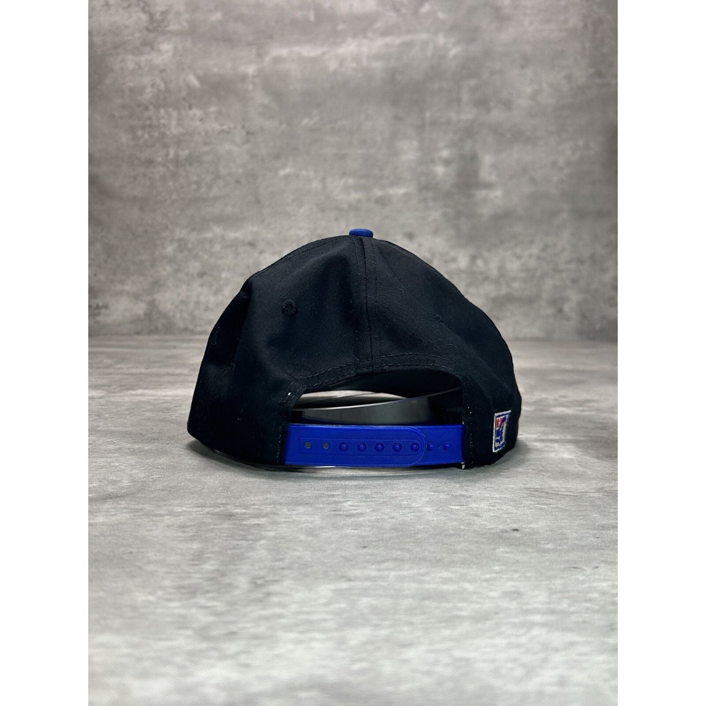 Vintage 90s Tampa Bay Lightning NHL Embroidered Logo Snapback Hat OSFA