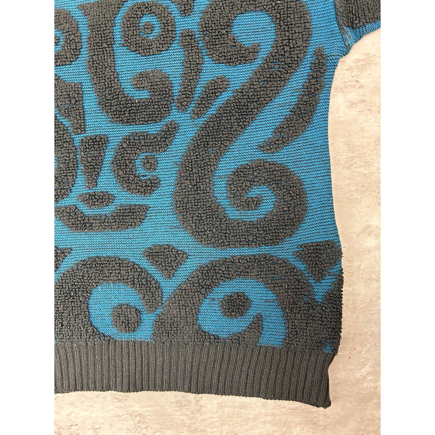 Vintage 90s Saturdays Abstract 3D Print Knit Sweater Size Large