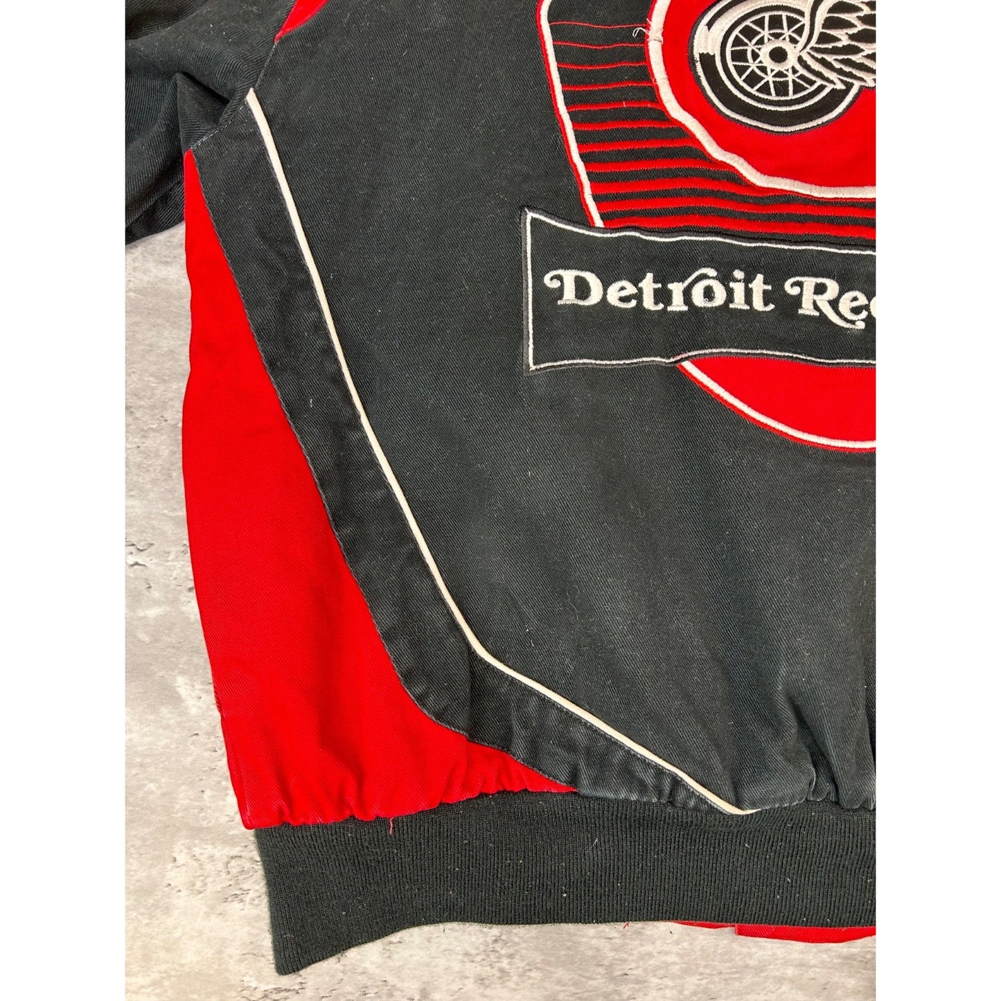 Vintage Detroit Red Wings NHL Embroidered Patched Bomber Jacket Size XL