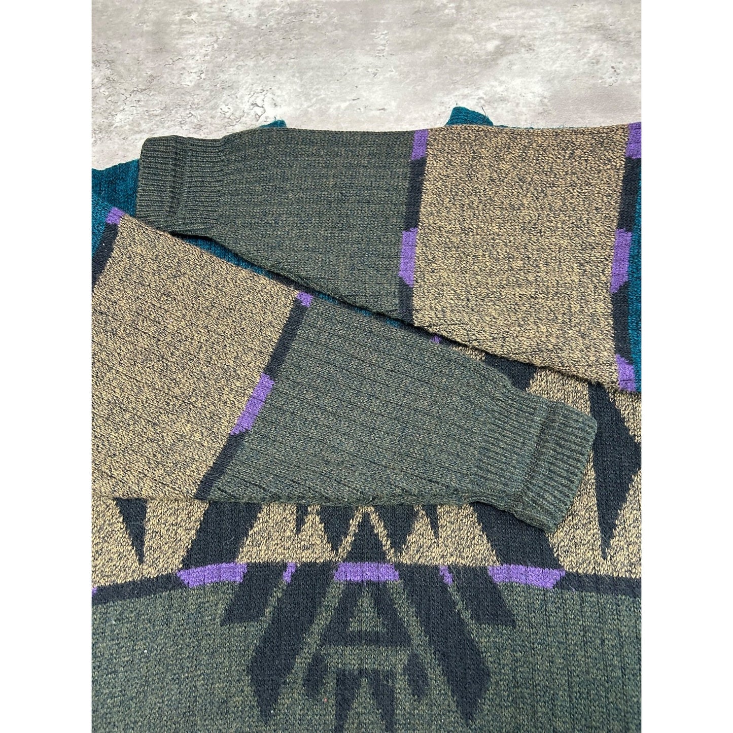 Vintage 90s Jantzen Abstract Print Striped Pullover Knit Sweater Size Medium