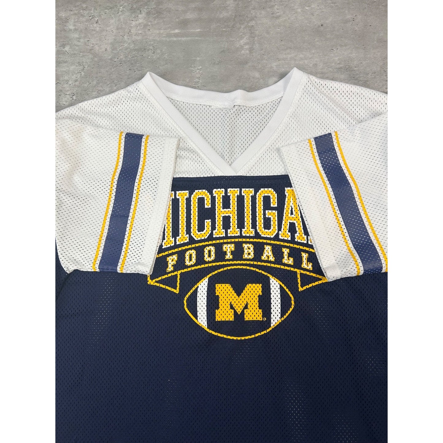 Vintage 90s Michigan Wolverines Football NCAA Jersey Jersey Size XL