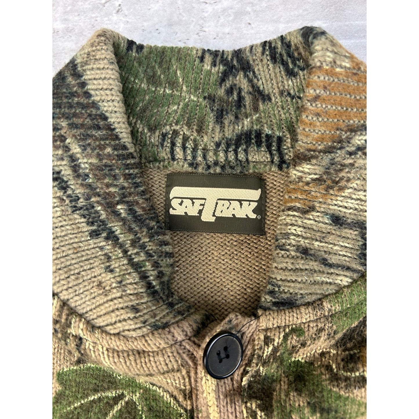 Vintage 80s/90s Saf-T-Bak Tree Camo Hunting 1/4 Button Knit Sweater Size 3XL