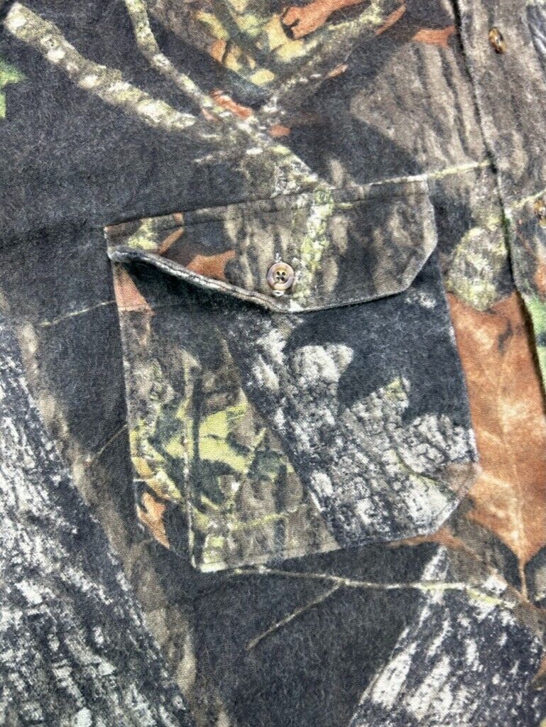 Vintage Woolrich Mossy Oak Breakup Tree Camo Hunting Button Up Shirt Size XL