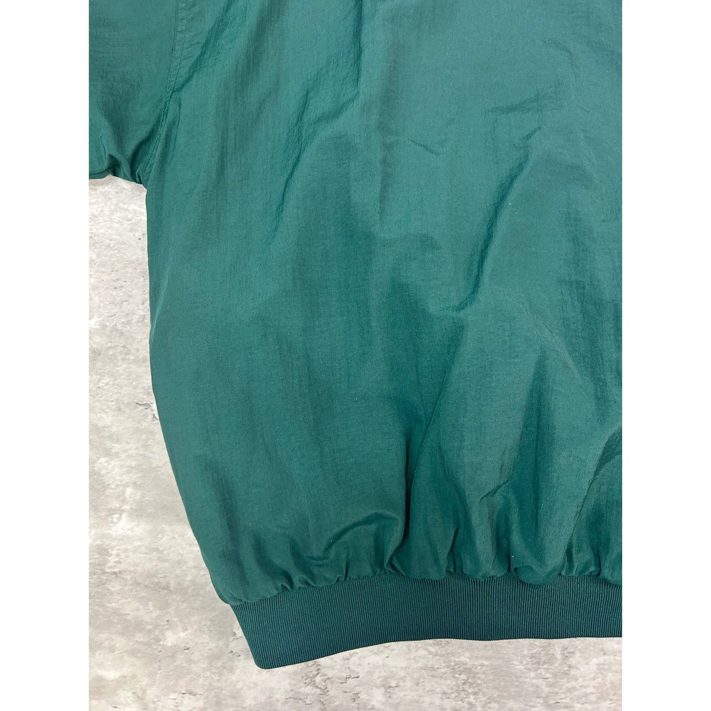 Vintage Kingsville Golf & C.C. Nylon Pullover Windbreaker Jacket Size Medium