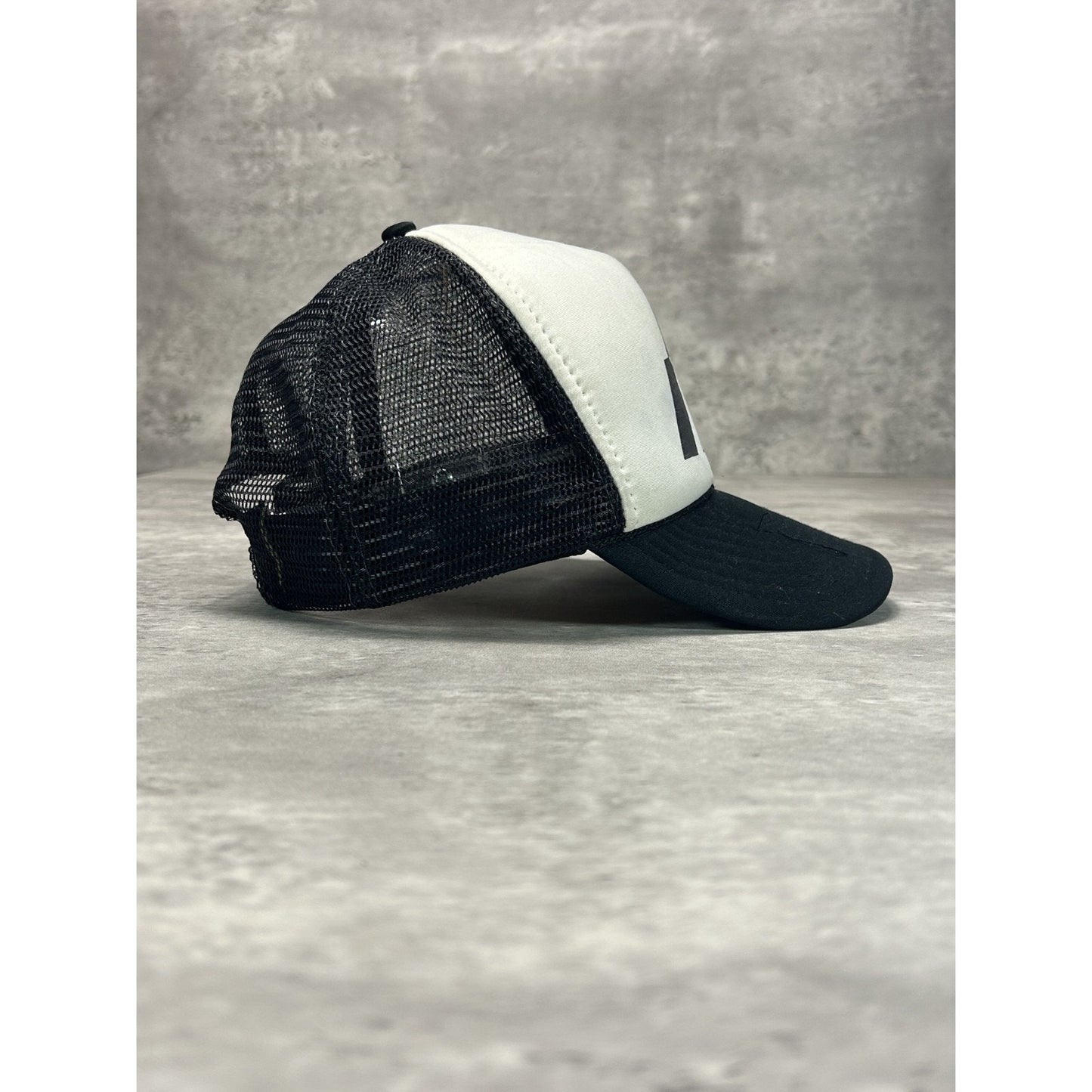 Vintage 90s Santa Cruz Bicycles Graphic Spellout Trucker Snapback Hat OSFA