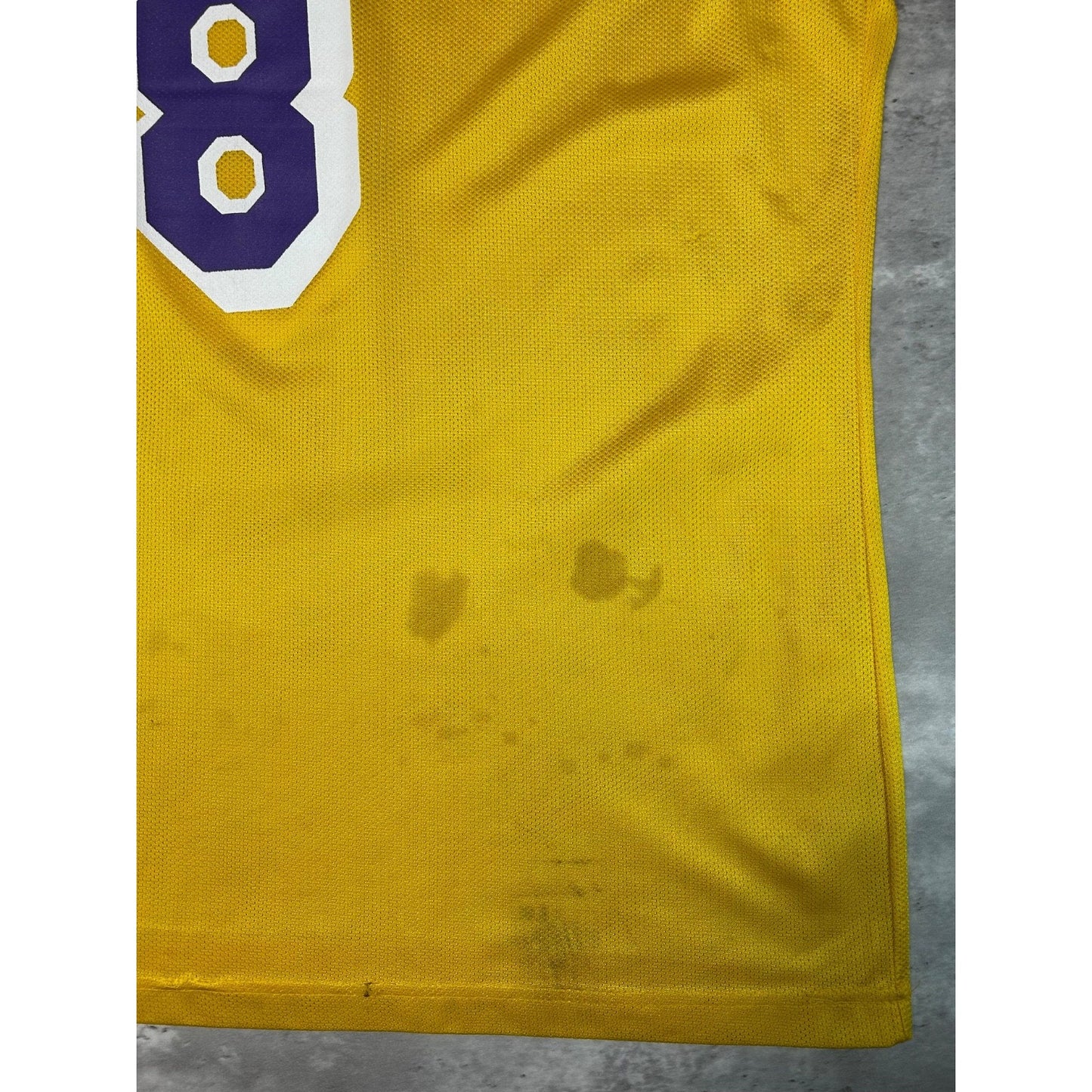 Vintage Kobe Bryant #8 Los Angeles Lakers NBA Champion Jersey Size XL