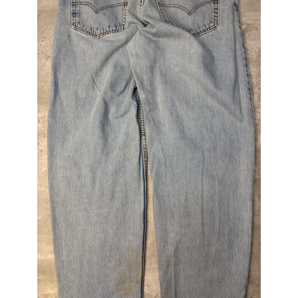 Vintage Levis 560 Red Tab Loose Fit Light Wash Denim Pants Size 36