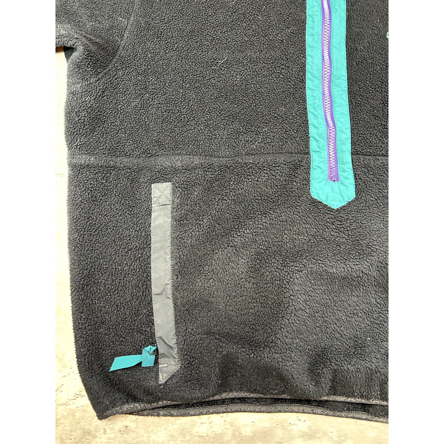 Vintage 90s Patagonia Embroidered Spellout 1/2 Zip Fleece Sweatshirt Size Large