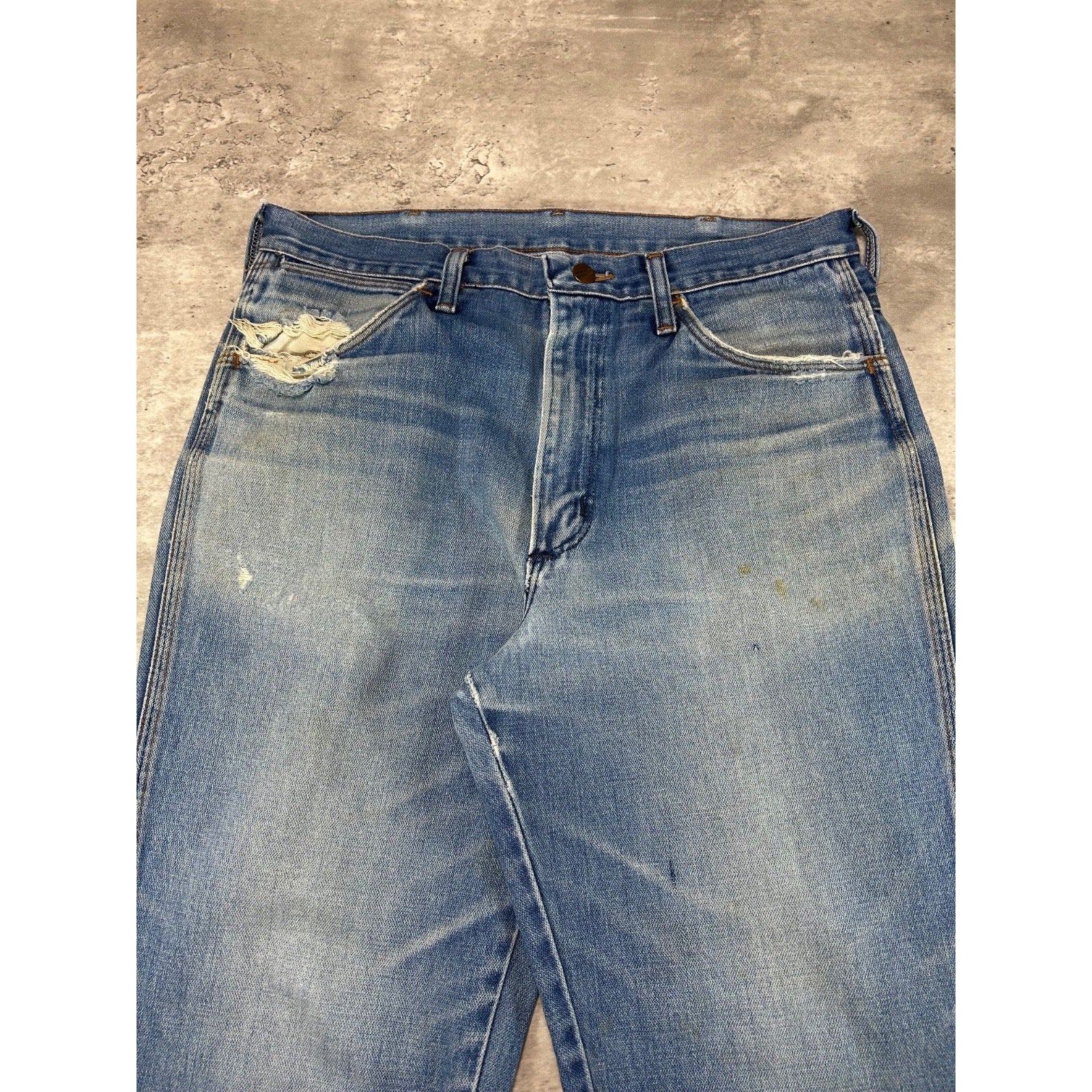 Vintage Wrangler Western Light Wash Denim Distressed Pants Size 33 Blue