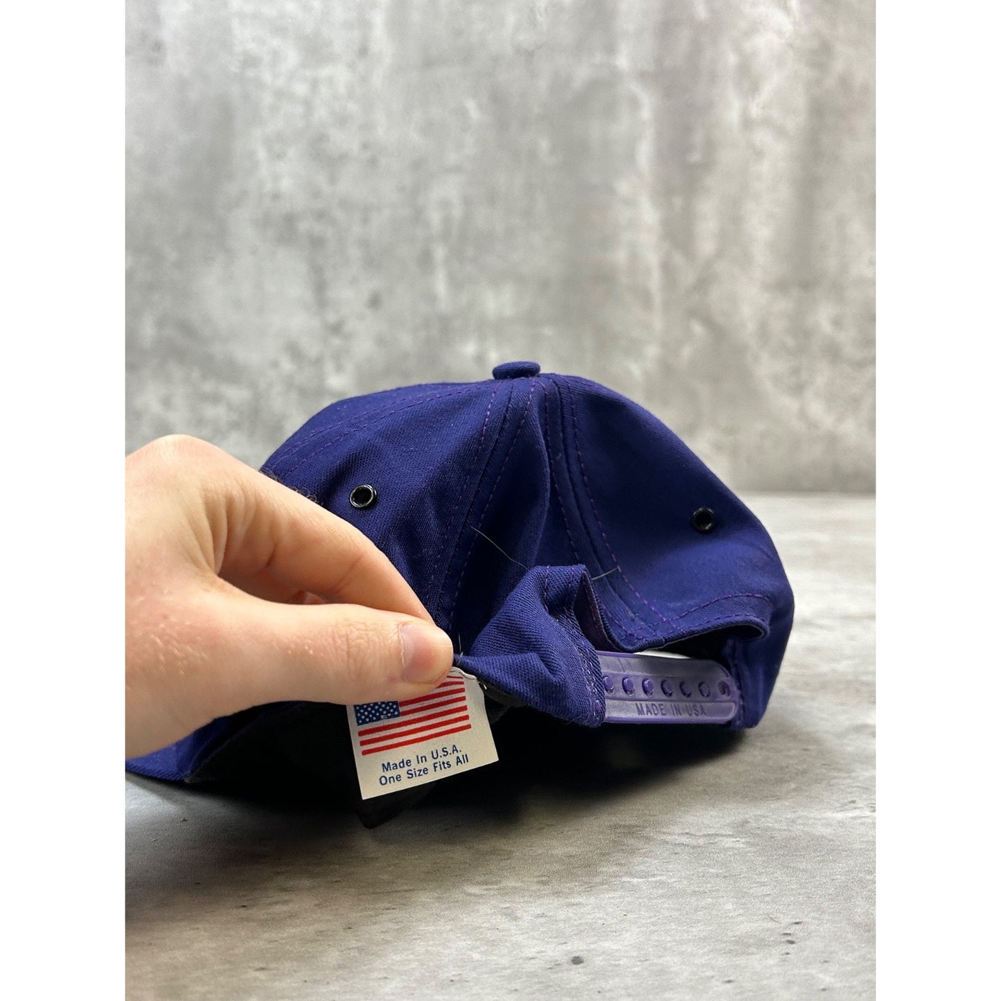 Vintage 90s Budweiser Nothing Beats A Bud Beer Promo Snapback Hat OSFA