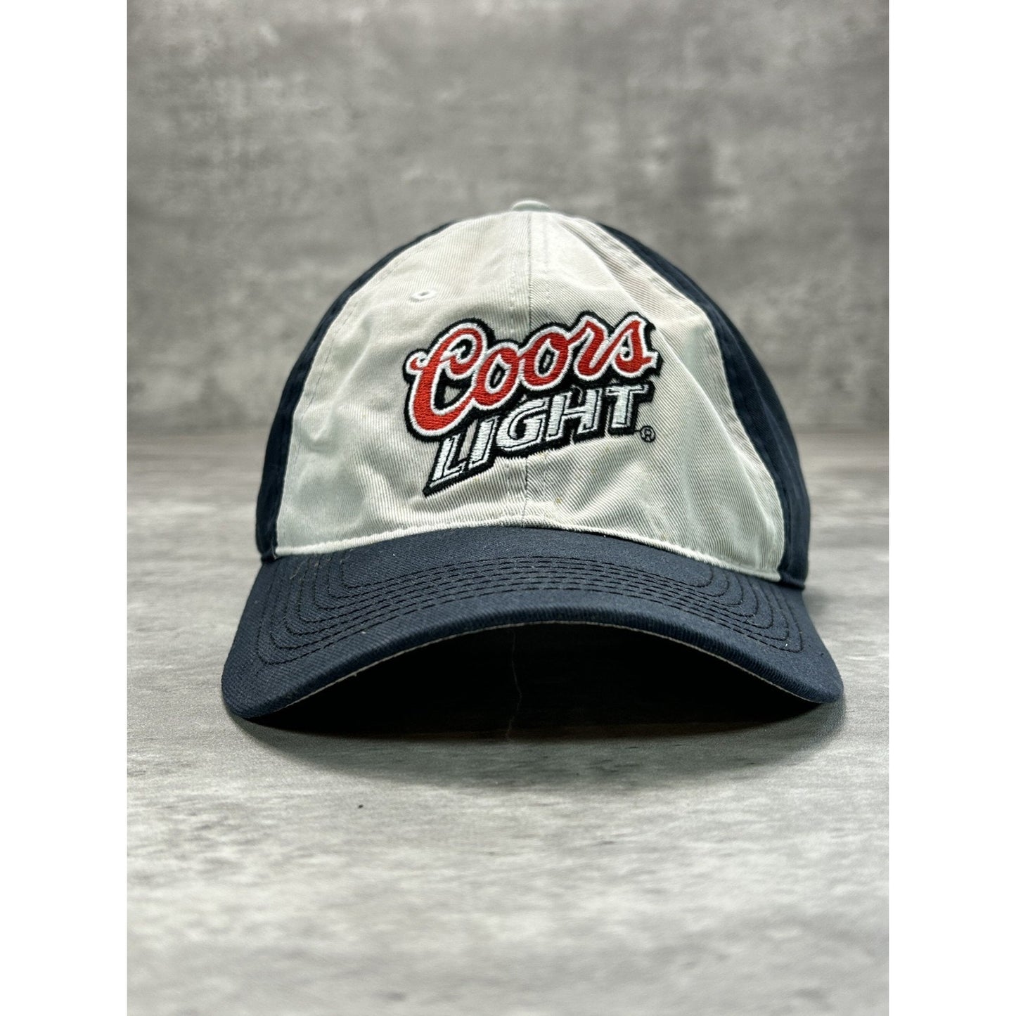 Vintage Coors Light Embroidered Spellout Logo Beer Strapback Hat OSFA