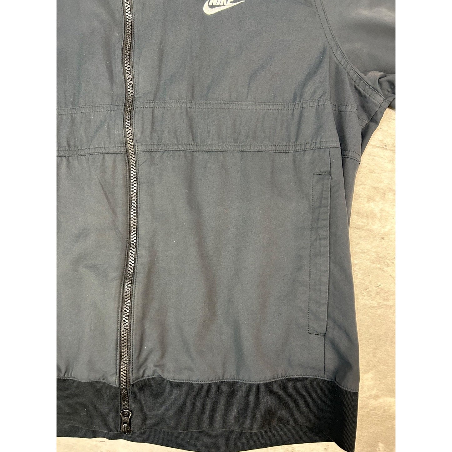 Vintage Nike Embroidered Mini Swoosh Windbreaker Bomber Jacket Size 2XL YOUTH