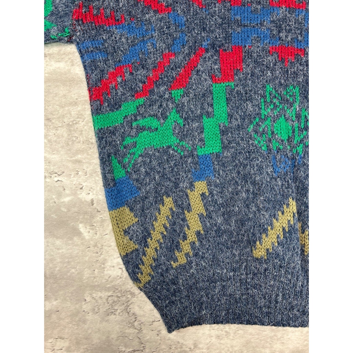 Vintage 80s/90s Abstract Aztec Print Pullover Ribbed Knit Sweater Size XL