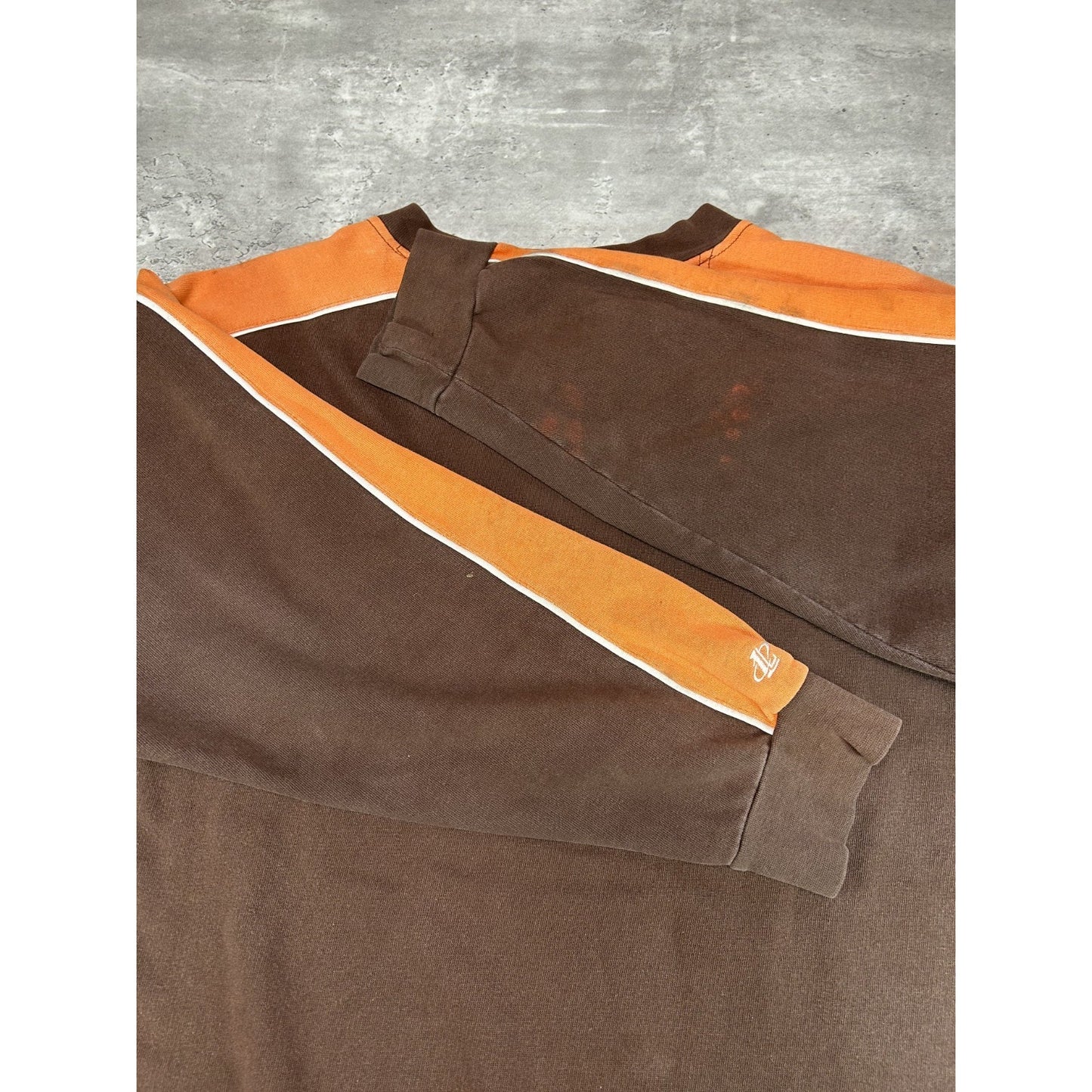 Vintage 90s Cleveland Browns NFL Embroidered Logo Football Sweatshirt Size XL