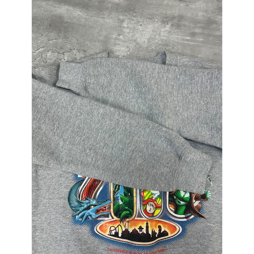 Vintage 2006 Universal Studios Cartoon Graphic Spellout Sweatshirt Size Small