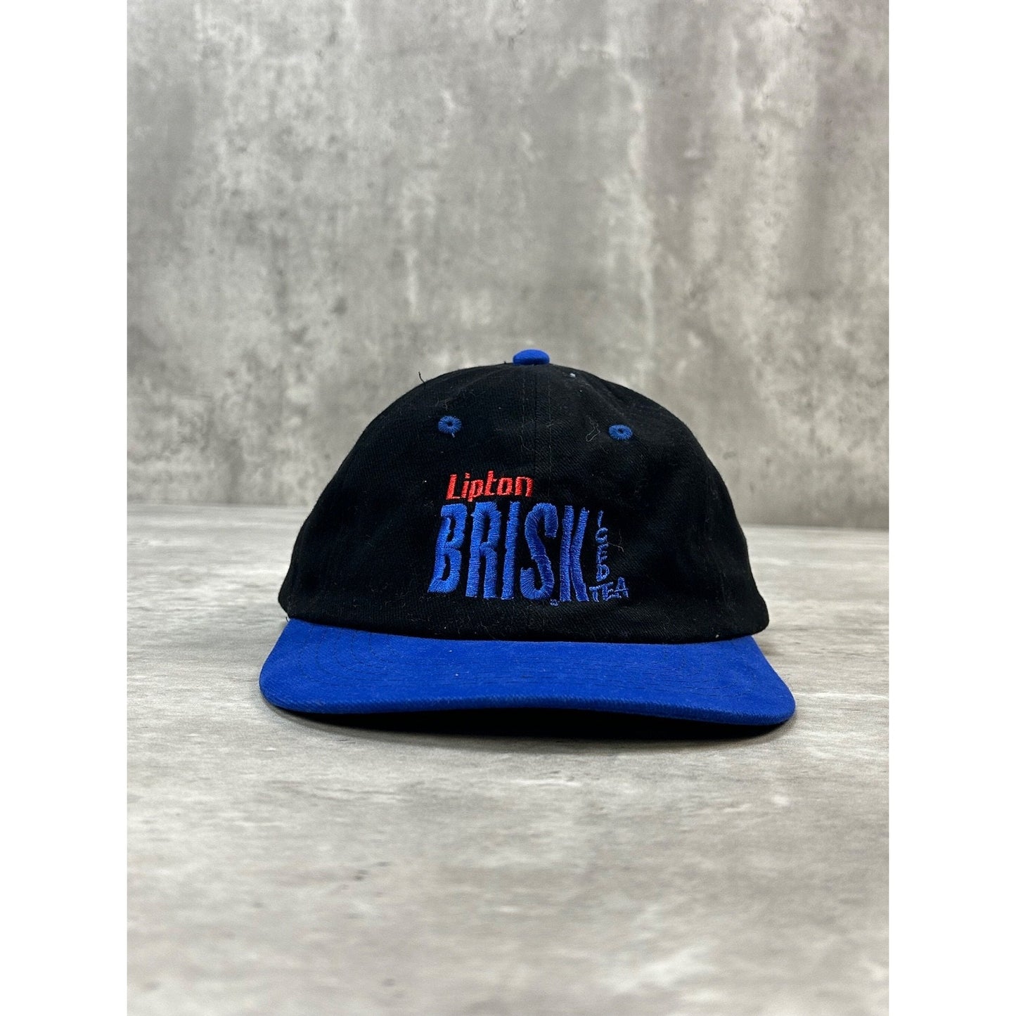 Vintage 90s Lipton Brisk Embroidered Spellout Strapback Hat OSFA