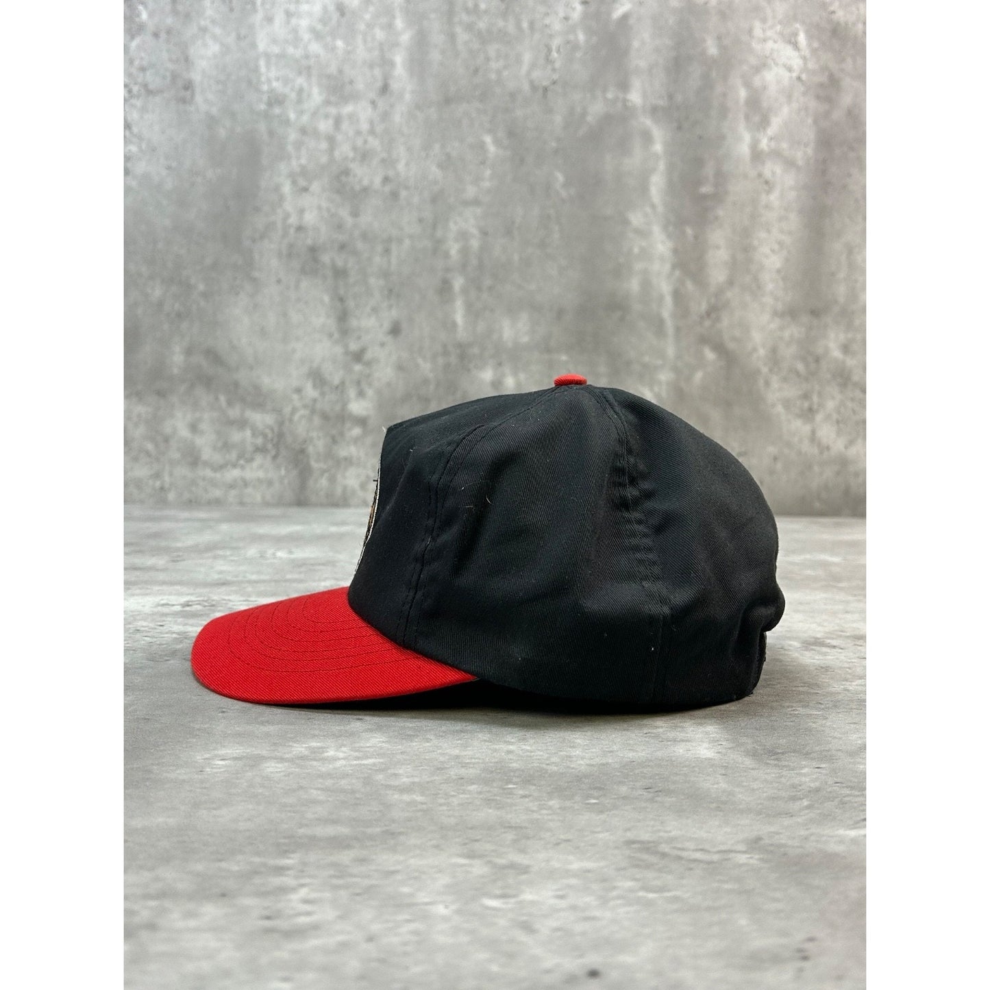 Vintage 90s Ottawa Senators NHL Embroidered Logo Hockey Snapback Hat OSFA