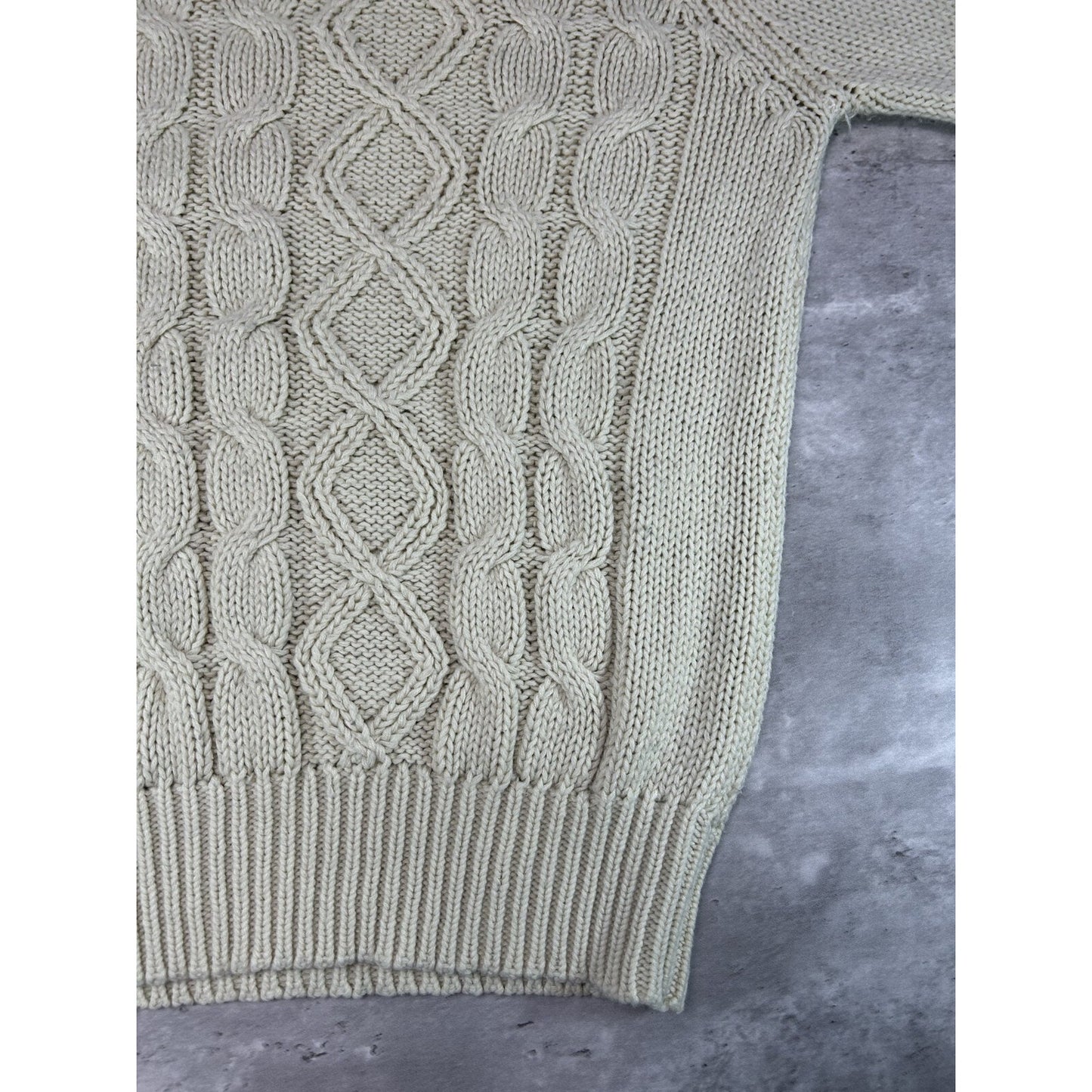 Vintage 70s/80s Aikinson Cable Knit Ribbed Pullover Knit Sweater Size XL Beige