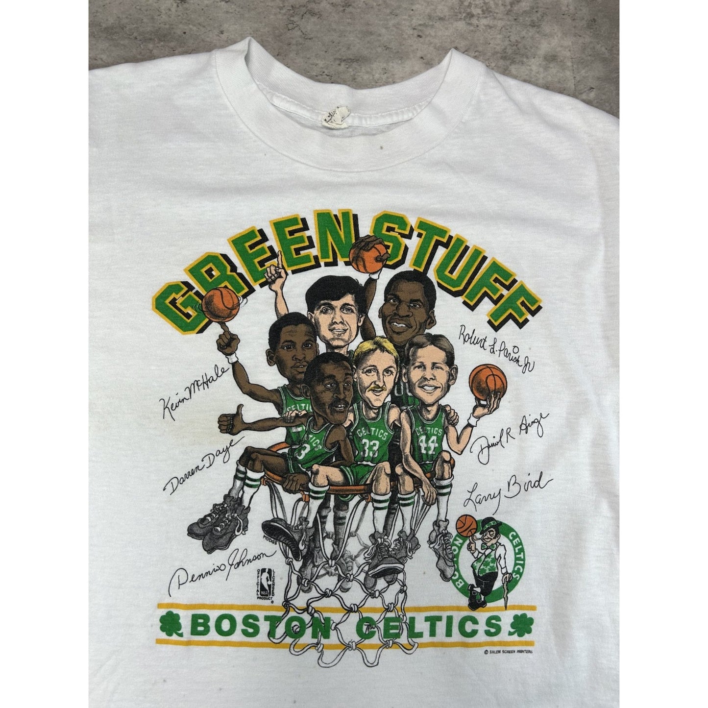 Vintage 80s Boston Celtics NBA Green Stuff Team Caricature T-Shirt Size Large