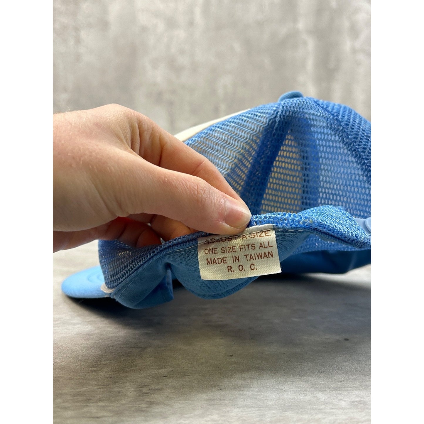 Vintage 80s/90s Blank Two Tone Trucker Snapback Hat OSFA