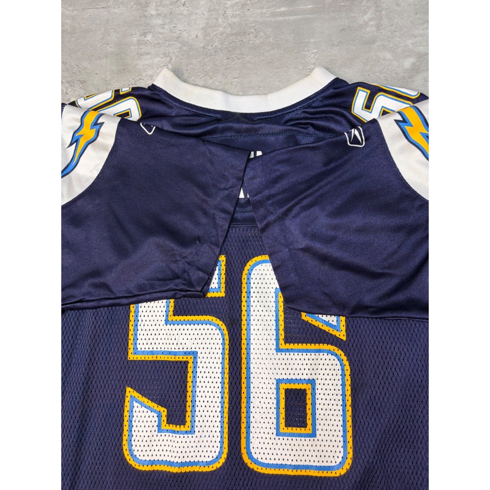 Vintage Shawne Merriman #56 San Diego Chargers NFL Reebok Jersey Sz Large YOUTH