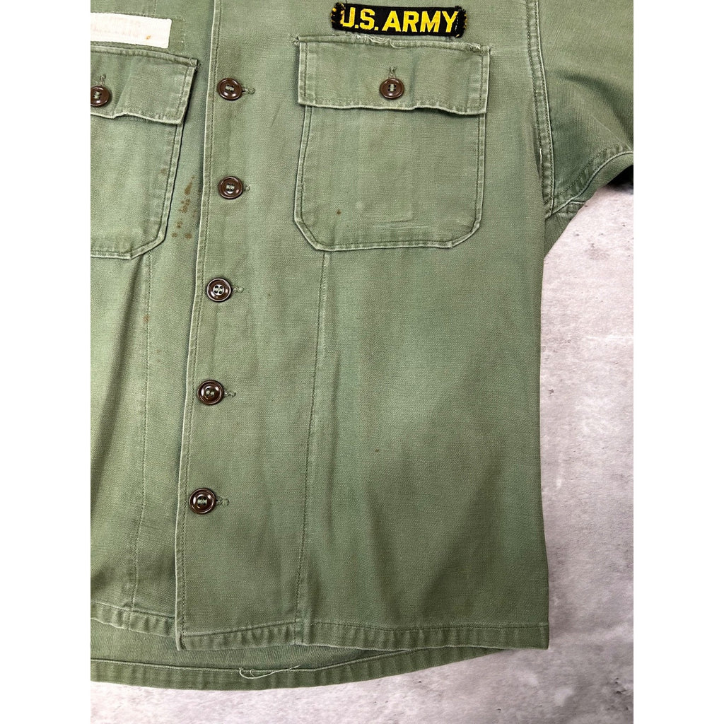 Vintage 1960s US Military OG-107 Cotton Sateen Button Up Shirt Size Small