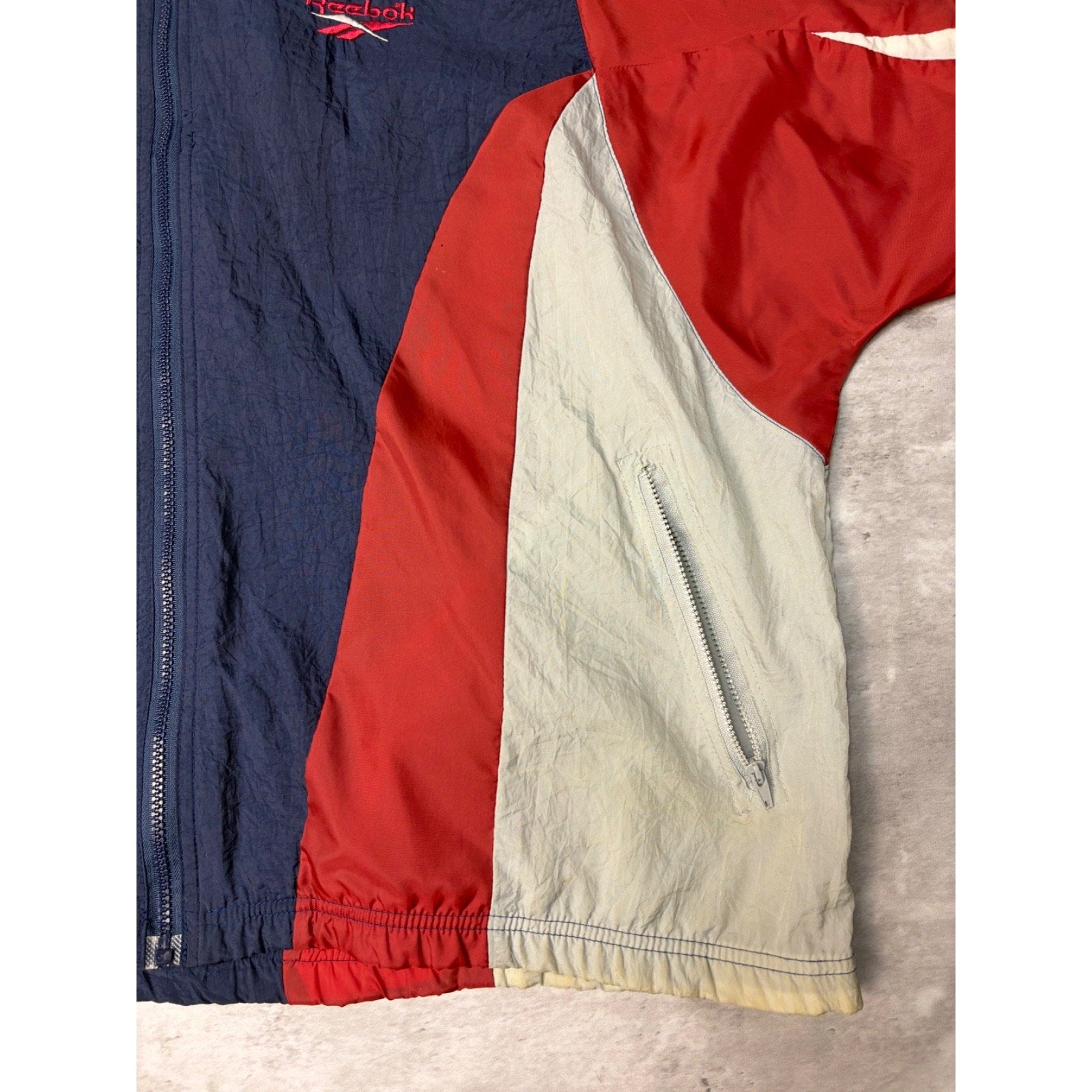 Vintage 90s Reebok Embroidered Logo Nylon Windbreaker Jacket Size Large