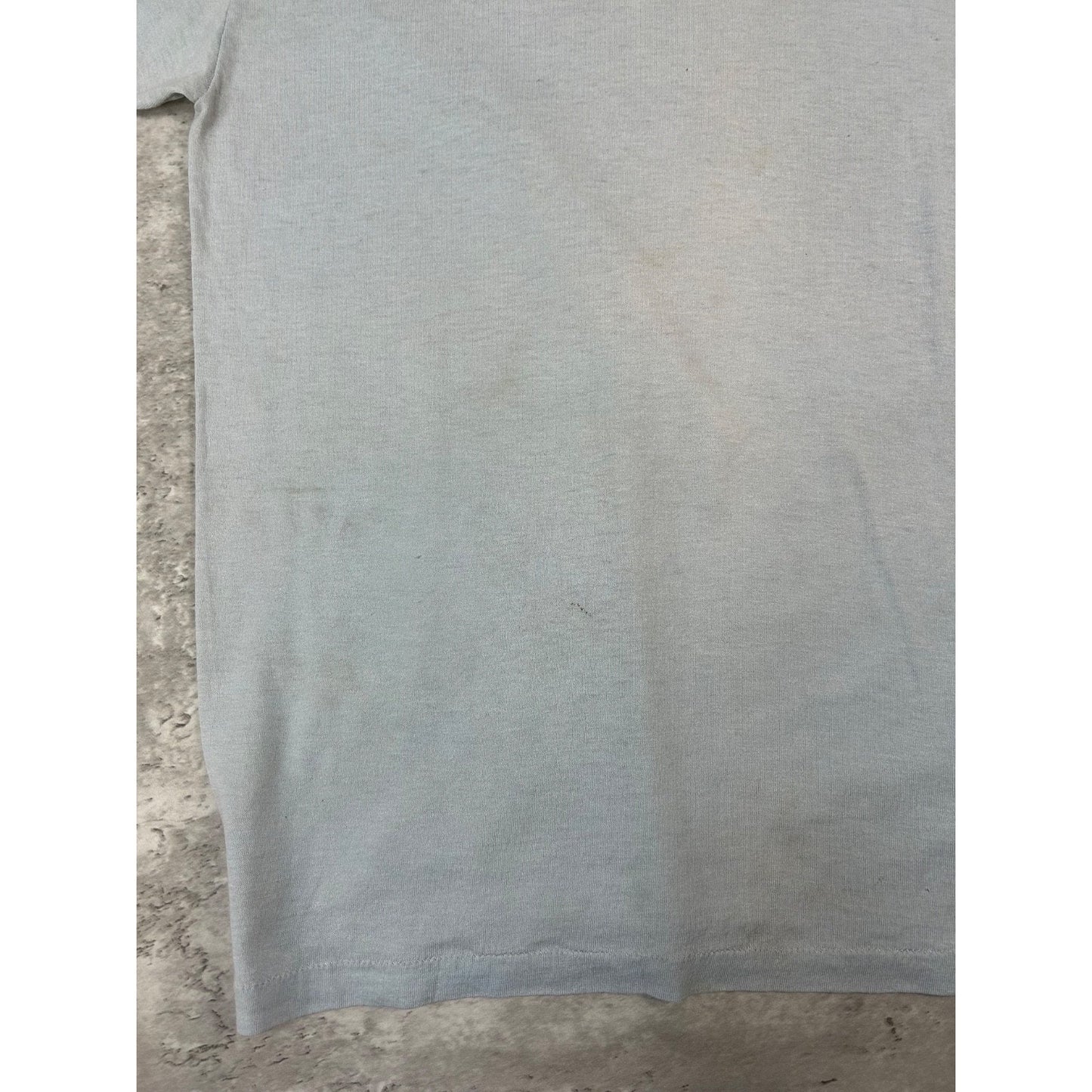 Vintage 1980 Texas Skier Western Spellout Graphic T-Shirt Size Large Blue