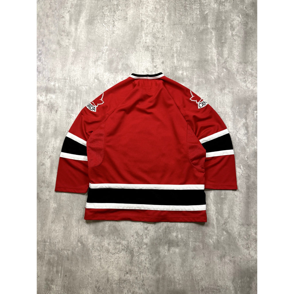 Vintage Team Canada Stitched Nike Hockey Jersey Size Medium