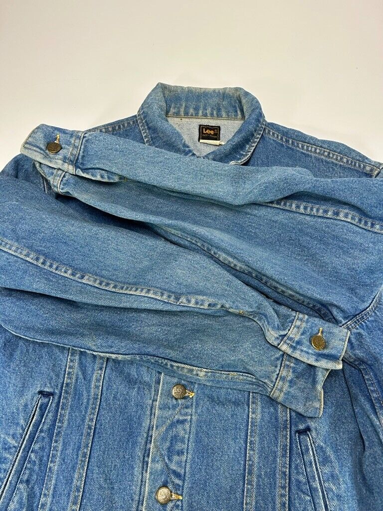 Vintage 90s Lee Medium Wash Denim Trucker Jacket Size 44 Medium