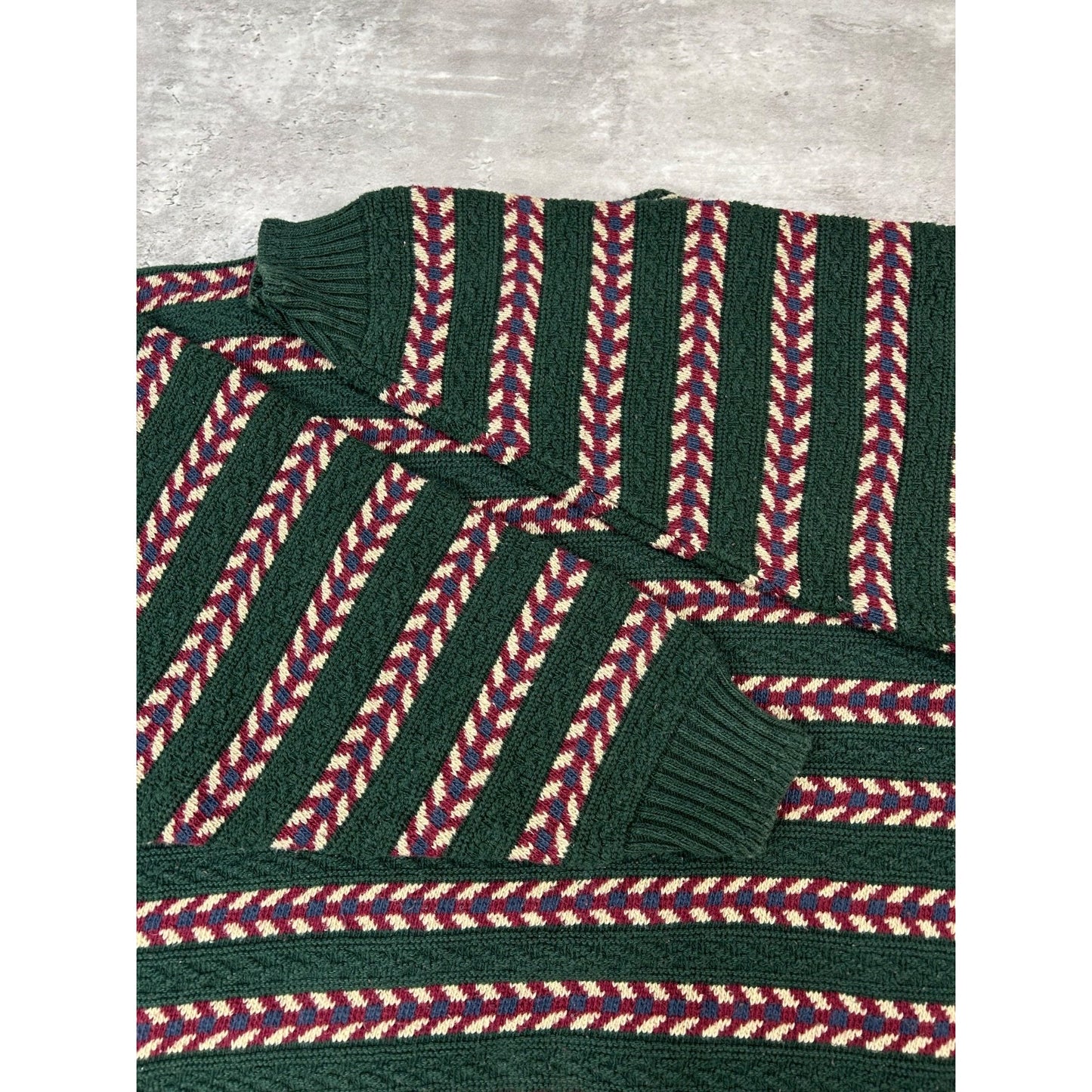 Vintage 90s Trader Bay Abstract Striped Pullover Knit Sweater Size Large