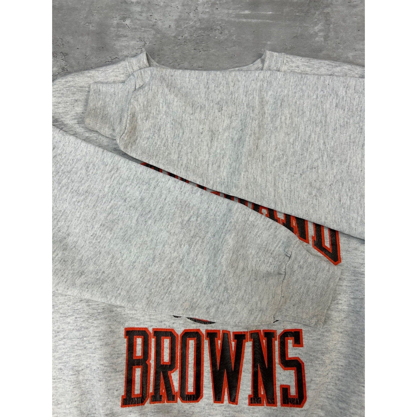Vintage 90s Cleveland Browns NFL Graphic Spellout Football Sweatshirt Sz Medium