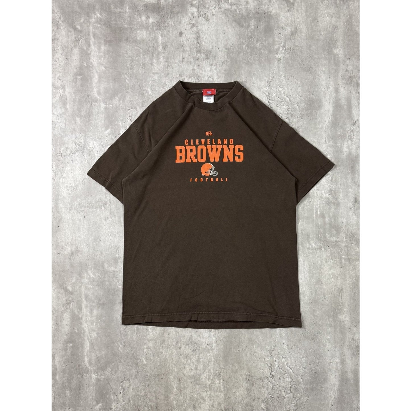 Vintage Cleveland Browns NFL Graphic Spellout Football T-Shirt Size Large