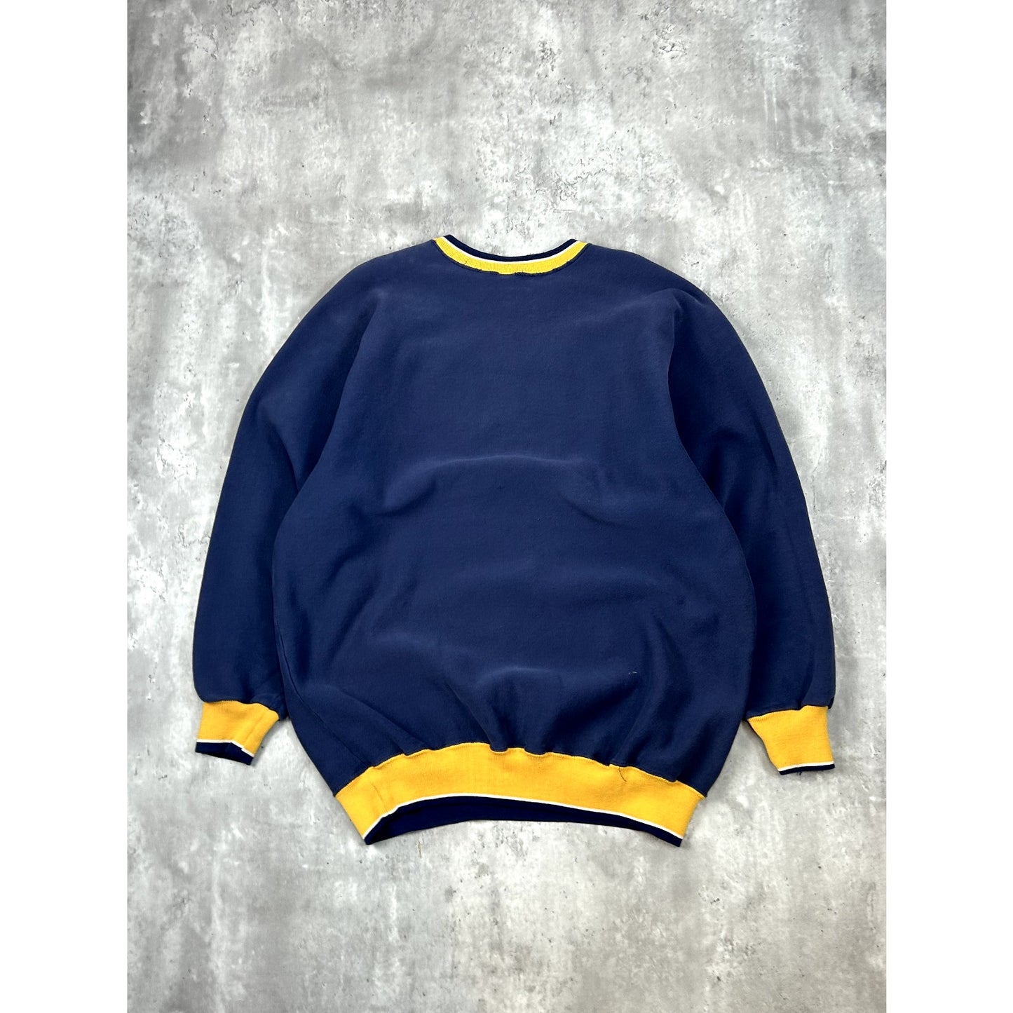 Vintage 90s Notre Dame Fighting Irish NCAA Big Spellout Sweatshirt Size XL Blue