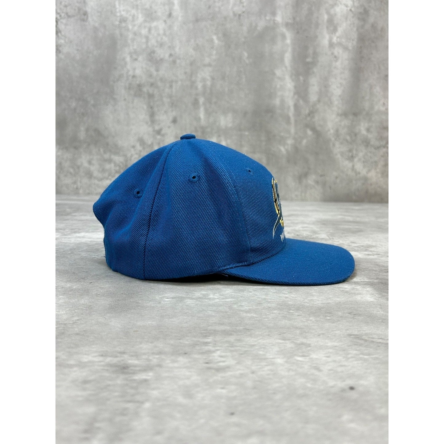 Vintage 90s Washington Wizards NBA Embroidered Logo Snapback Hat OSFA