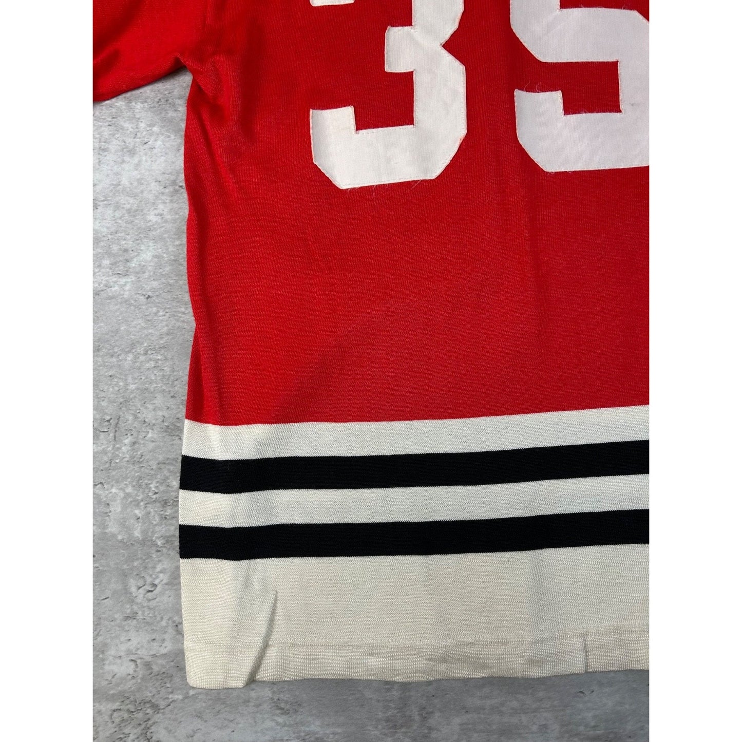 Vintage 70s/80s Chicago Blackhawks #35 NHL Hockey Jersey Size Medium