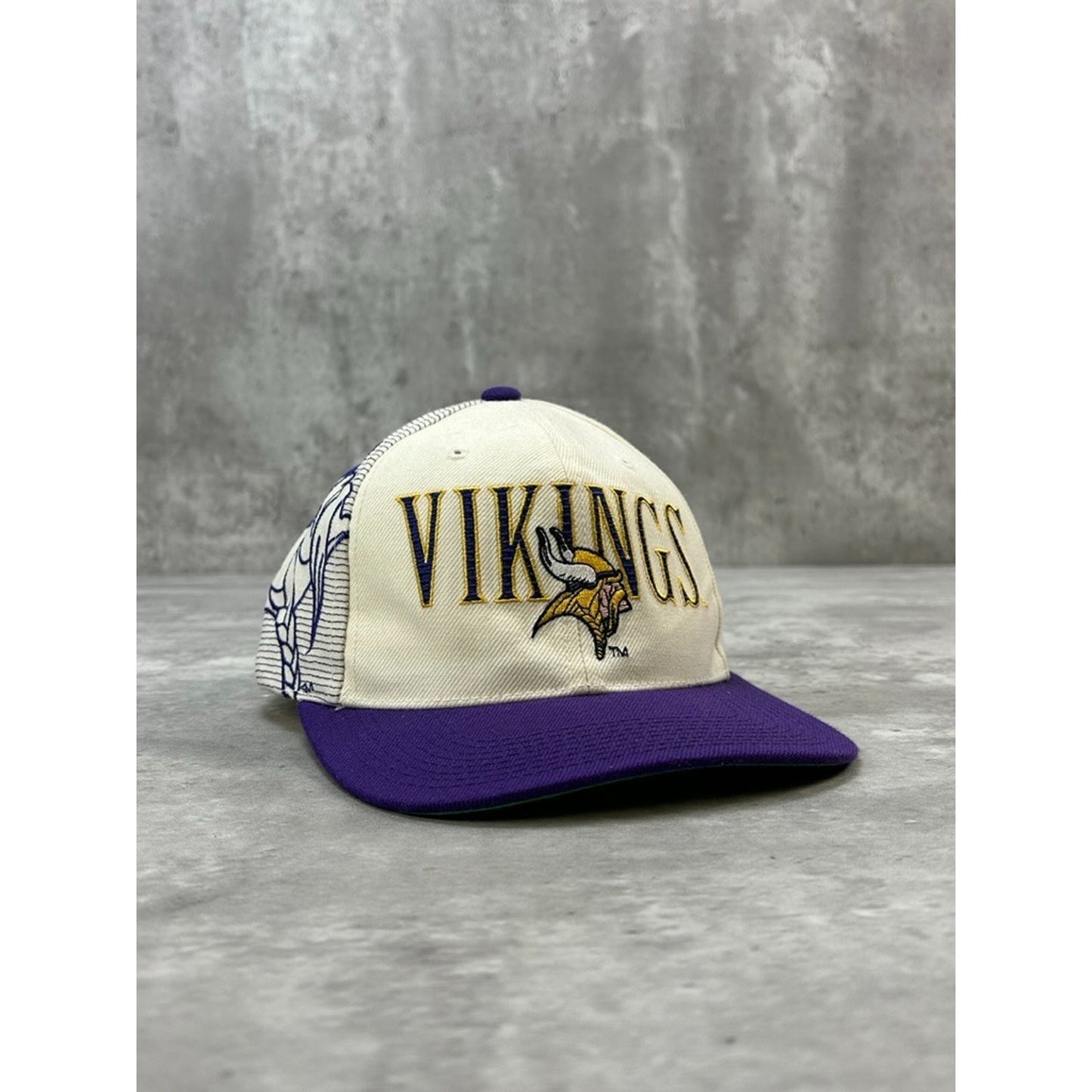 Vintage 90s Minnesota Vikings NFL Sports Specialties Laser Snapback Hat OSFA