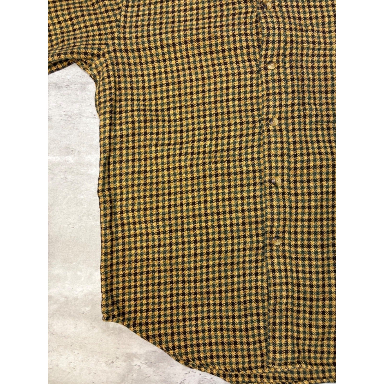 Vintage Nautica Embroidered Logo Long Sleeve Plaid Button Up Shirt Size Medium