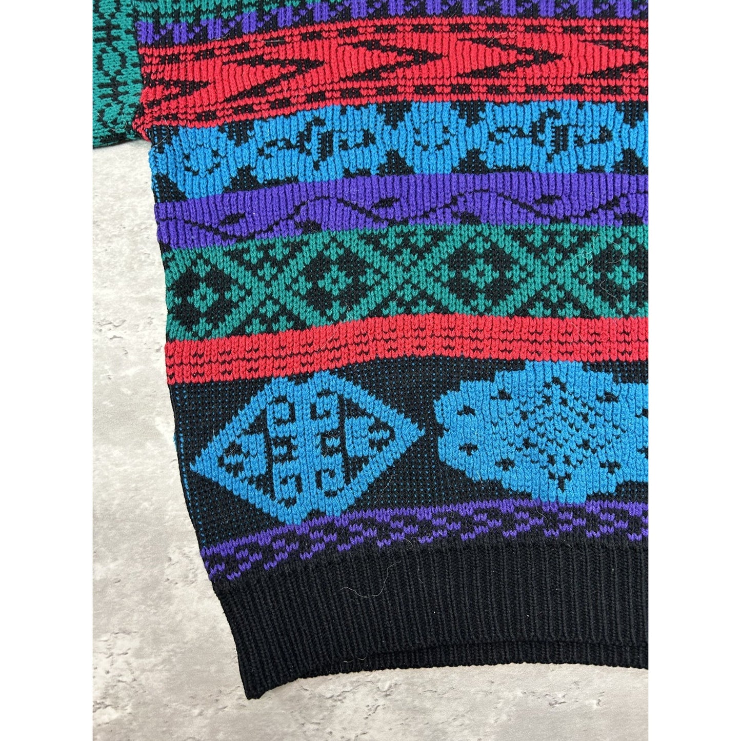 Vintage 80s/90s Bolt Abstract Striped Pullover Knit Sweater Size Large
