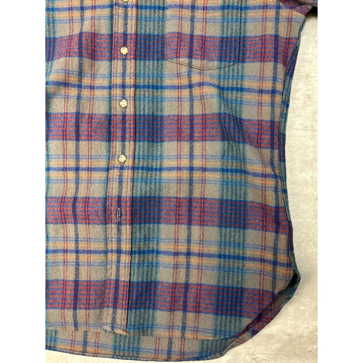Vintage 90s Pendleton Plaid Print Long Sleeve Button Up Shirt Size Medium