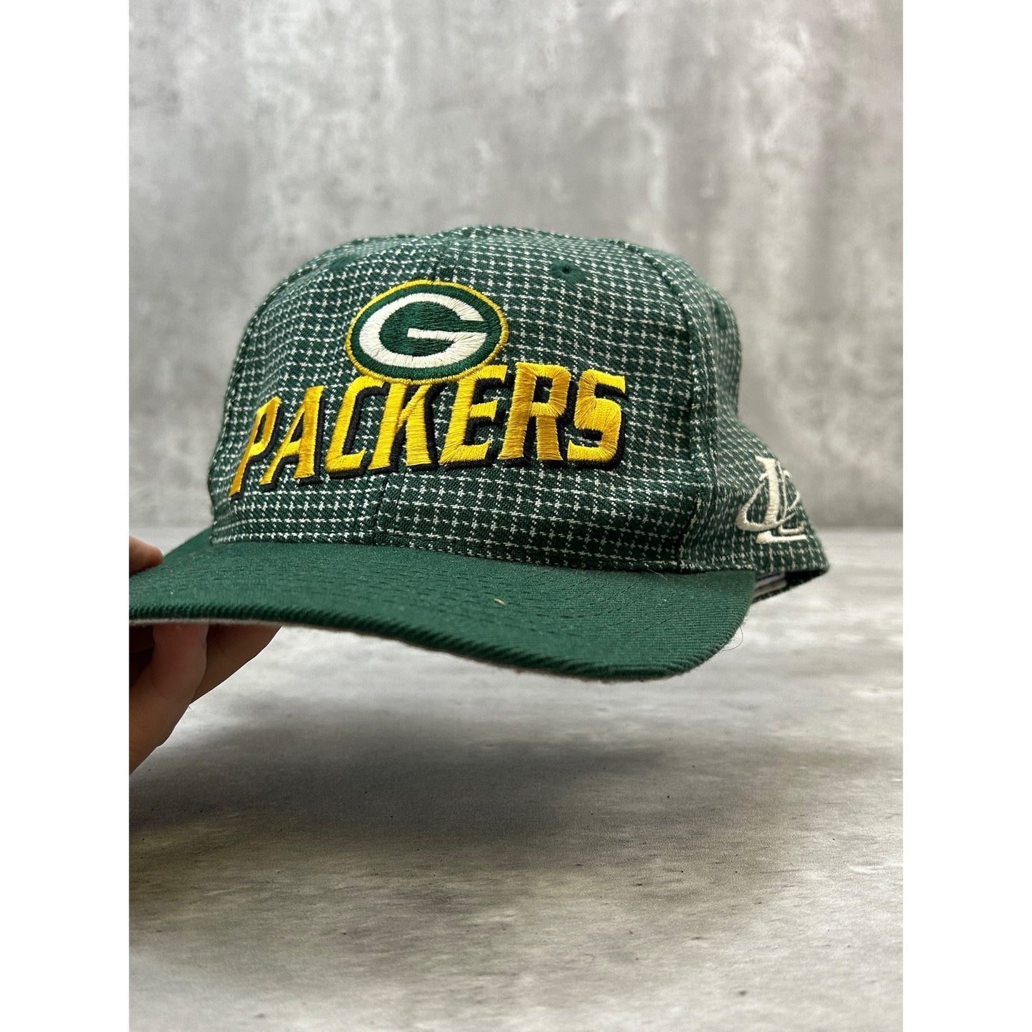 Vintage 90s Green Bay Packers NFL Embroidered Spellout Strapback Hat OSFA