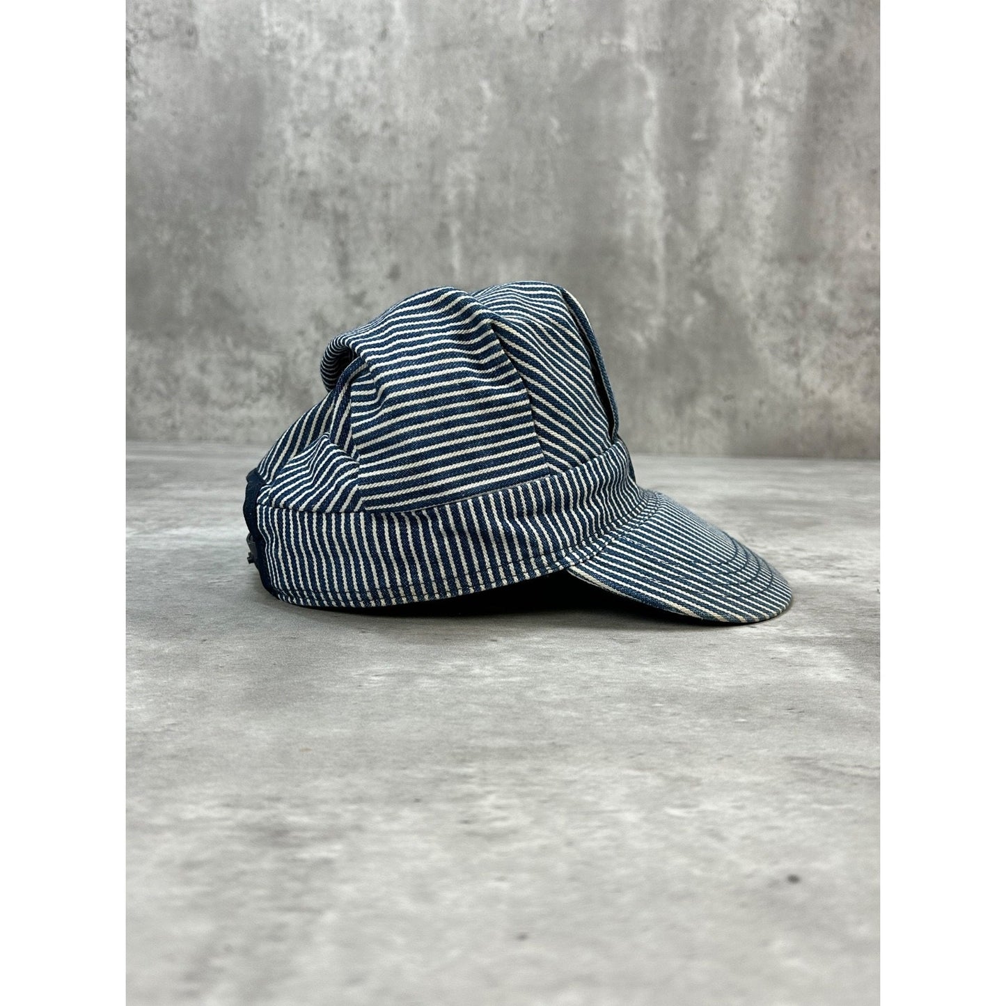 Vintage 80s Oshkosh Embroidered Patch Pinstripe Snapback Hat OSFA