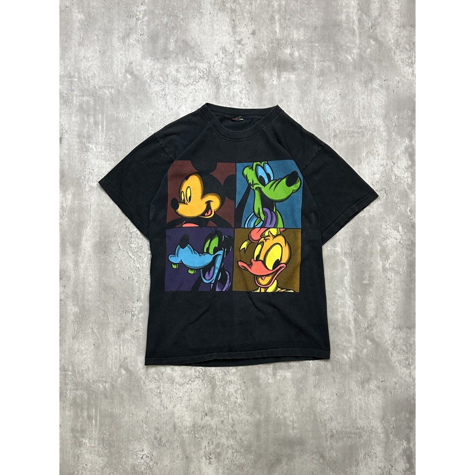 Vintage 90s Walt Disney Mickey Goofy Cartoon Graphic T-Shirt Size Large